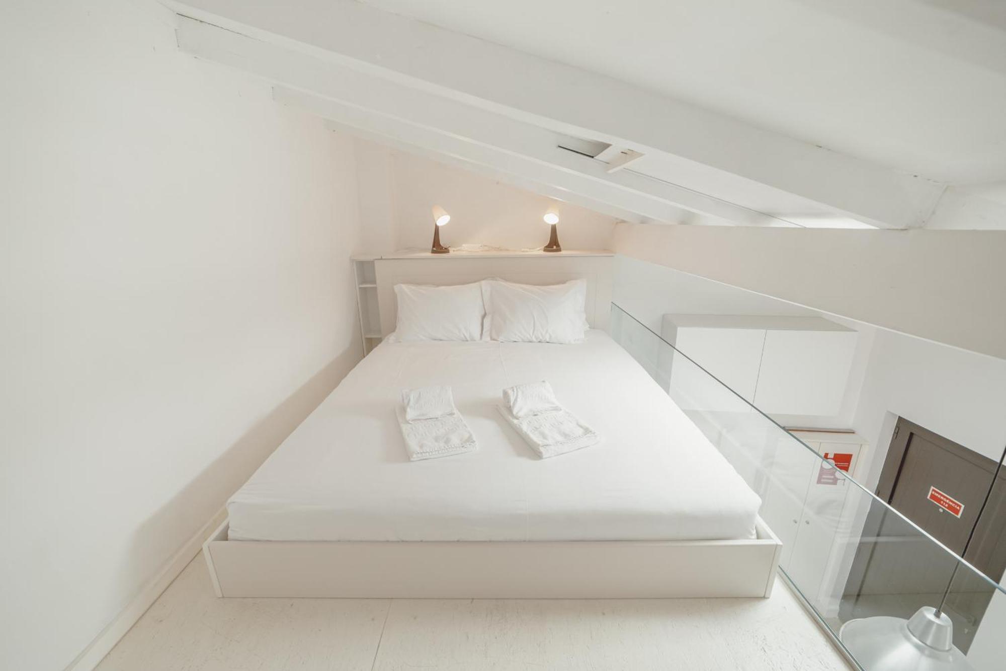 Mezzanine Stylish Apartments By Vacationy 波尔图 外观 照片